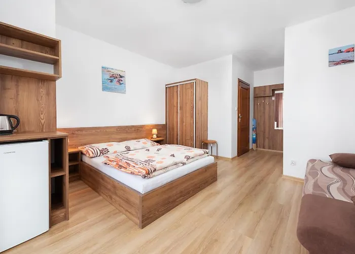 民宿 Niko 卡尔维亚